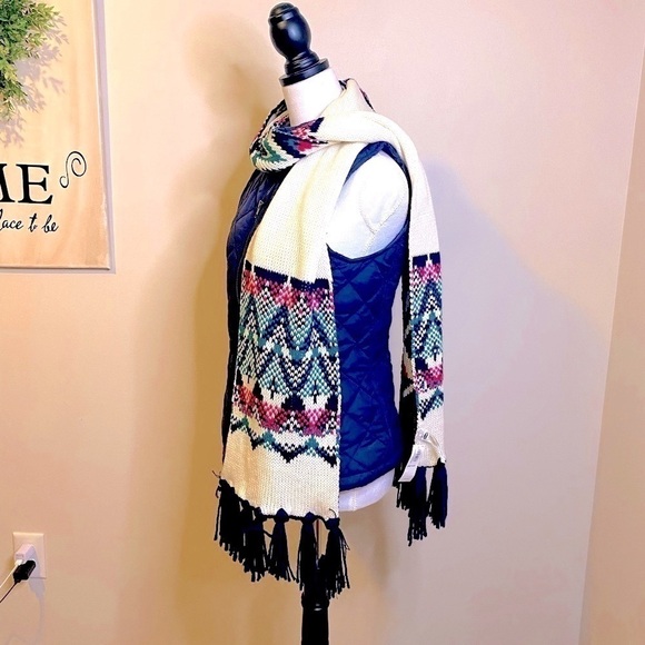 NWT Old Navy Warm Knit Fair Isle Scarf || 80” Long || Ivory w/ Pink Blue Green - Picture 8 of 14